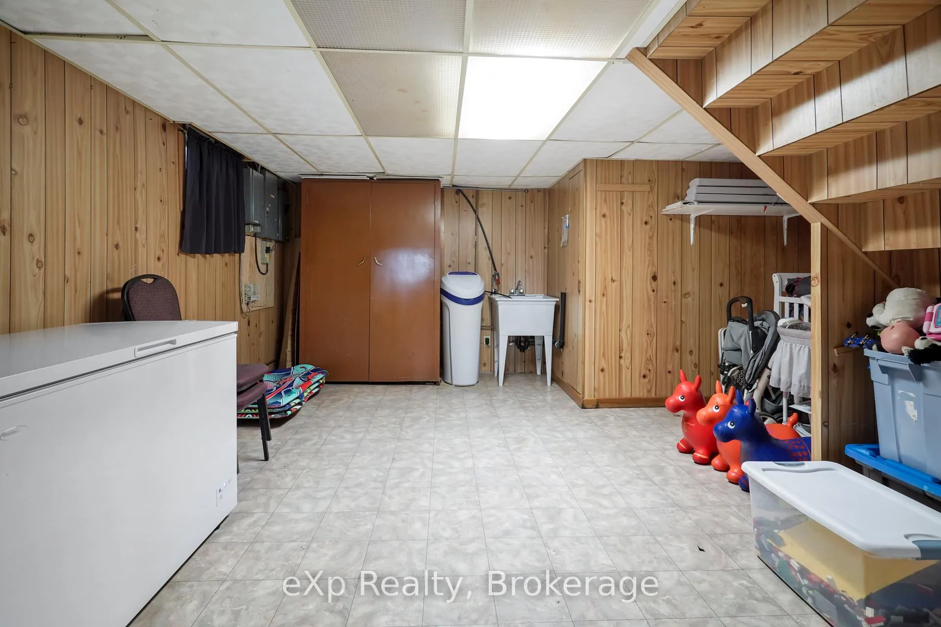 Photo 35 of 4094 Queen Street, Perth East, Millbank — HOMEH