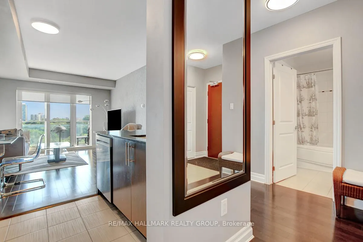 Photo 11 of Unit 1101, 90 Landry Street, Ottawa, Vanier — HOMEH