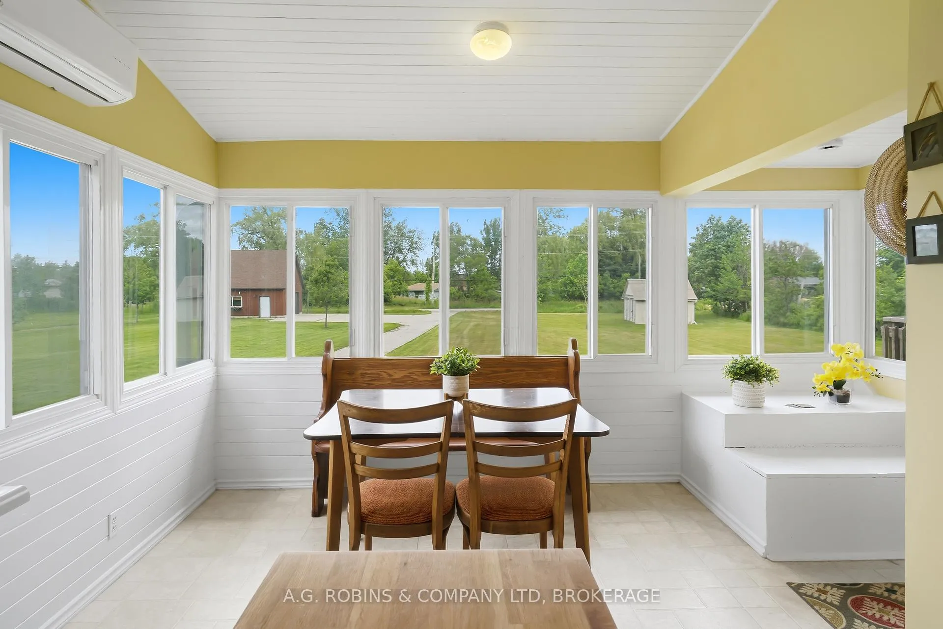 Photo 16 of 11803 Lakeshore Road, Wainfleet, Lakeshore — HOMEH