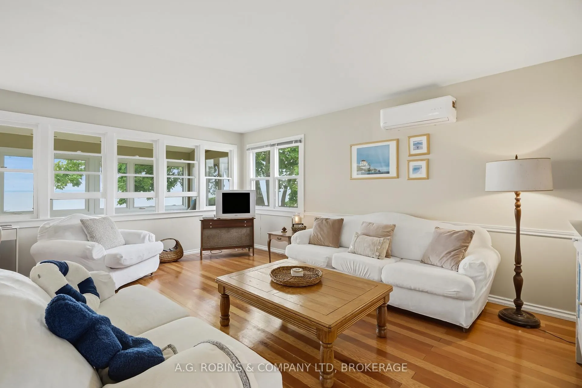 Photo 19 of 11803 Lakeshore Road, Wainfleet, Lakeshore — HOMEH