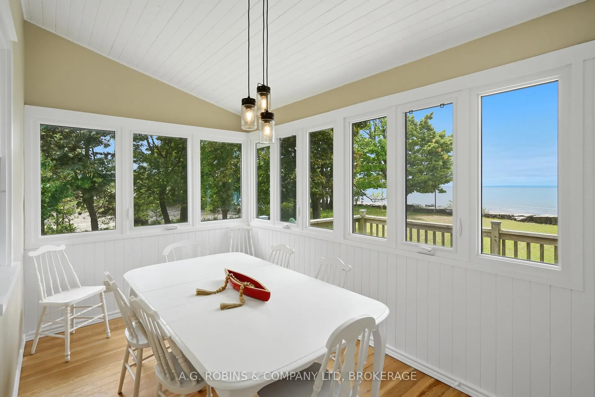Photo 23 of 11803 Lakeshore Road, Wainfleet, Lakeshore — HOMEH