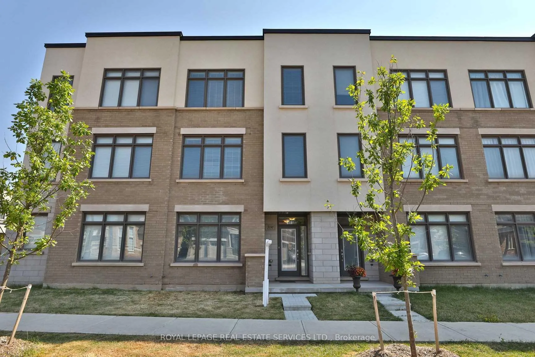 Front of 3191 Ernest Appelbe Boulevard