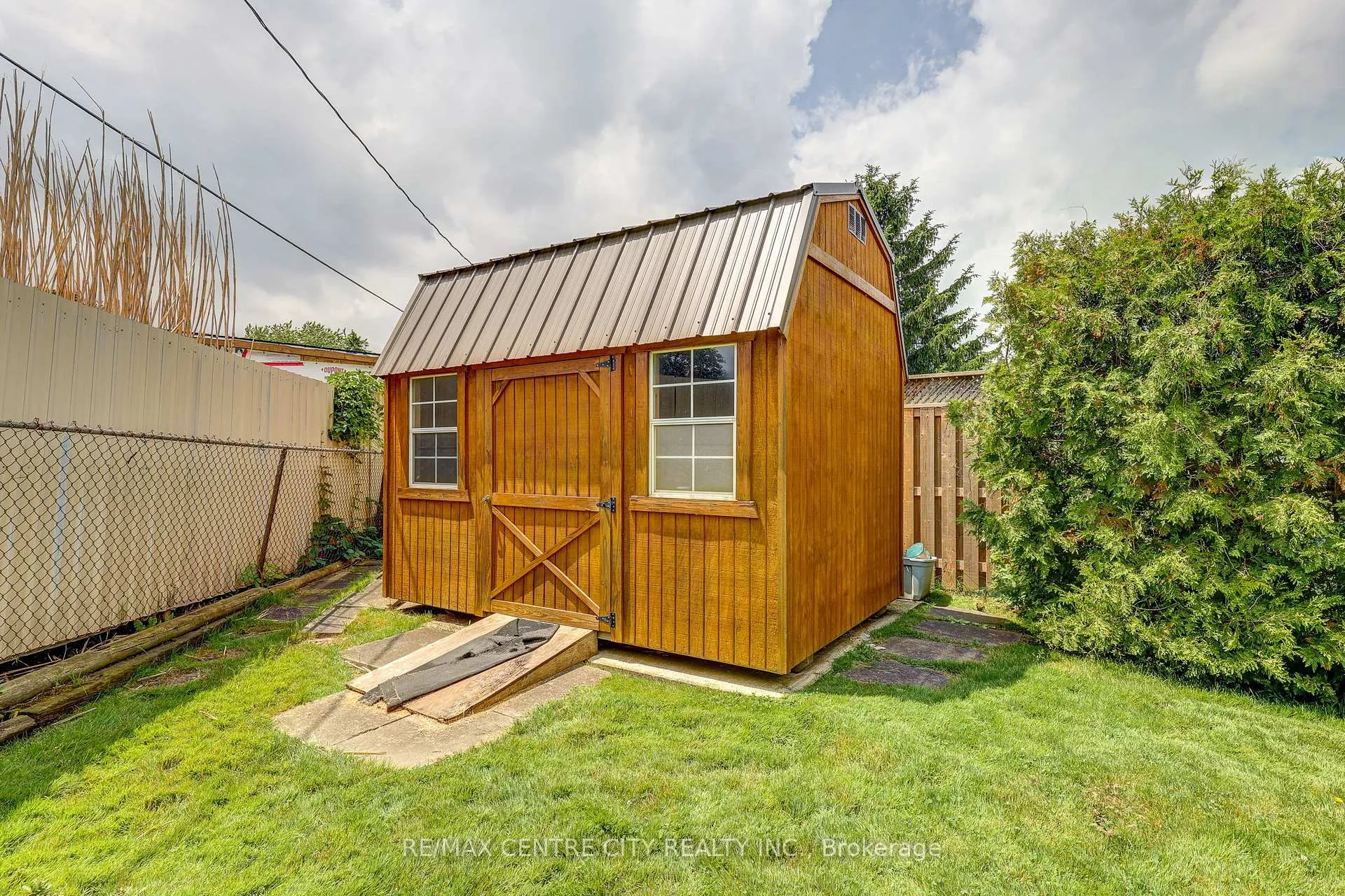 Photo 14 of 9 Northwood Place, St. Thomas — HOMEH