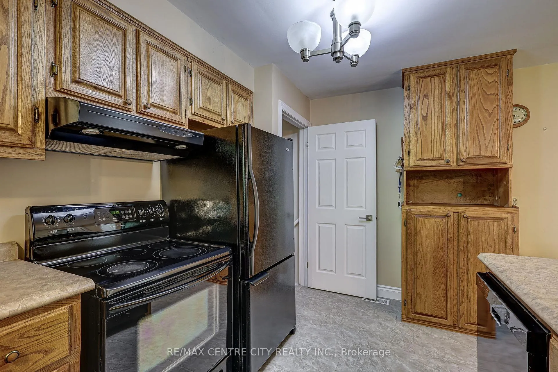 Photo 29 of 9 Northwood Place, St. Thomas — HOMEH