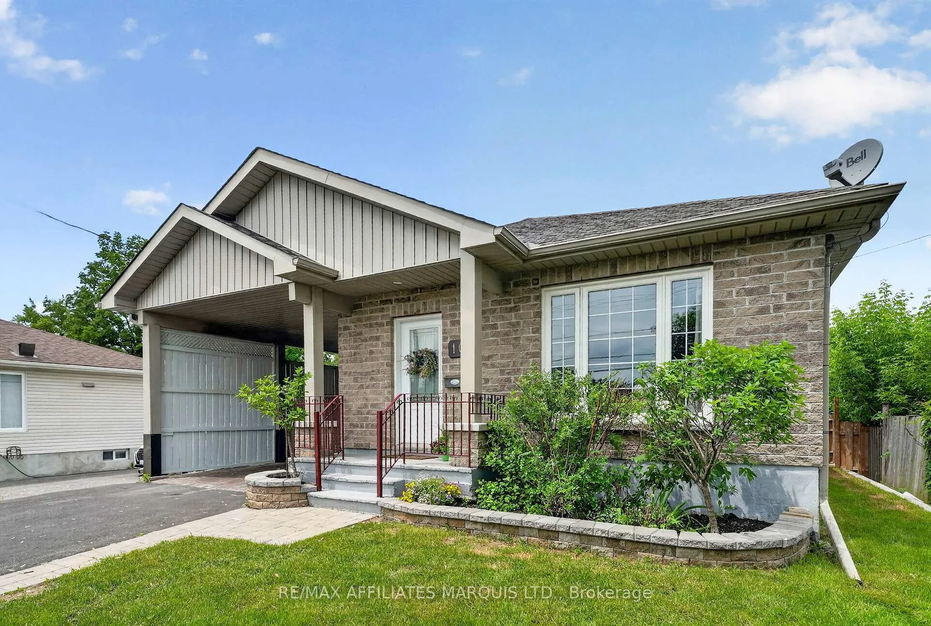Photo 2 of 107 Tollgate Road W, Cornwall, Cornwall — HOMEH