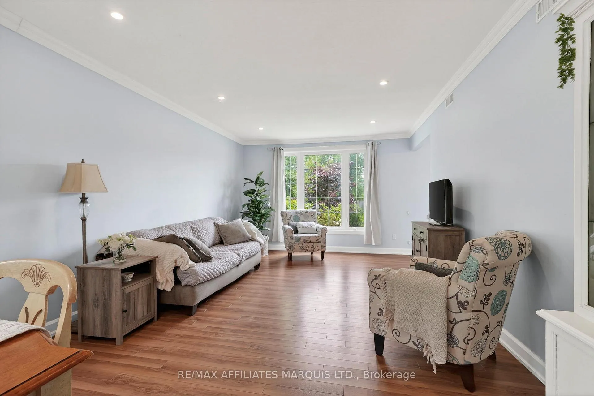 Photo 7 of 107 Tollgate Road W, Cornwall, Cornwall — HOMEH