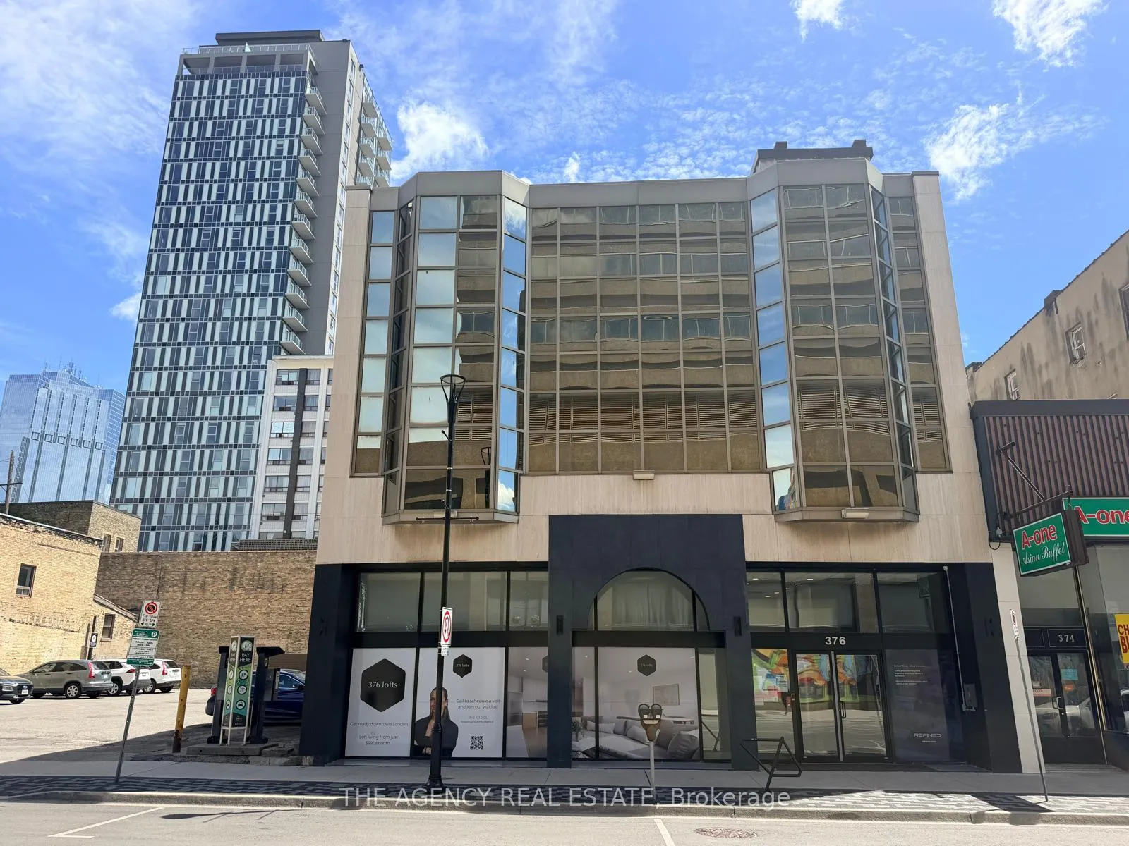 Front of 376 Richmond Street