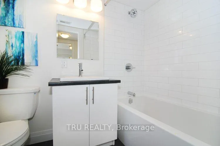Photo 7 of Unit 2, 335 Olmstead Street, Ottawa, Vanier — HOMEH