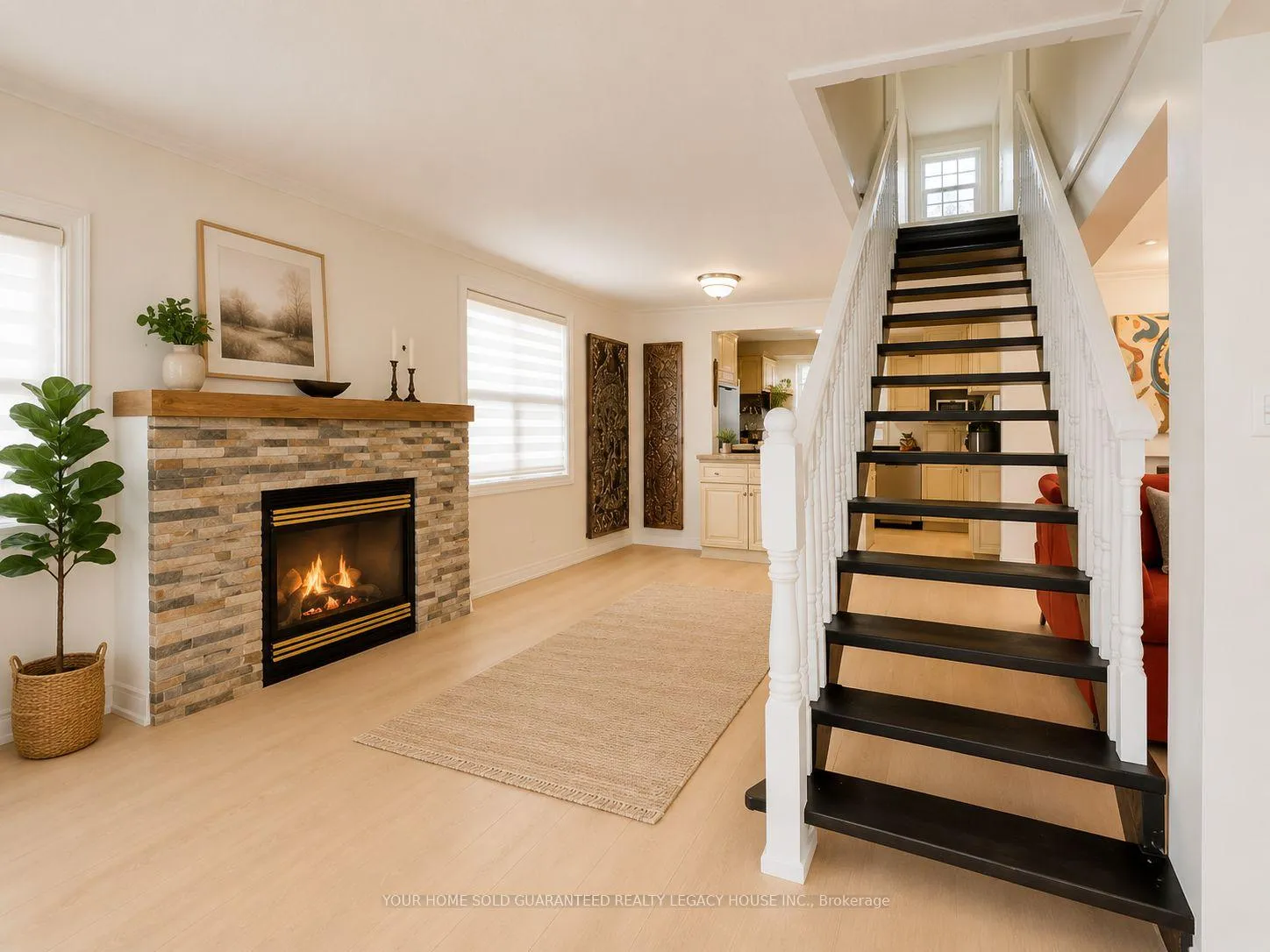 Photo 9 of 254 Pine Beach Drive, Georgina, Keswick South — HOMEH
