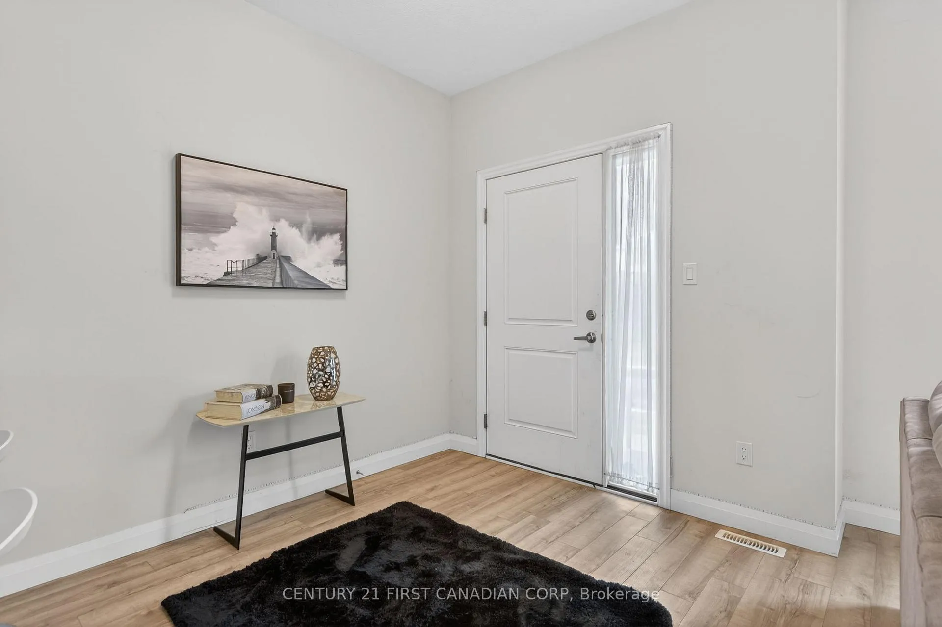 Photo 5 of Unit 9, 807 Kleinburg Drive, London, North B — HOMEH