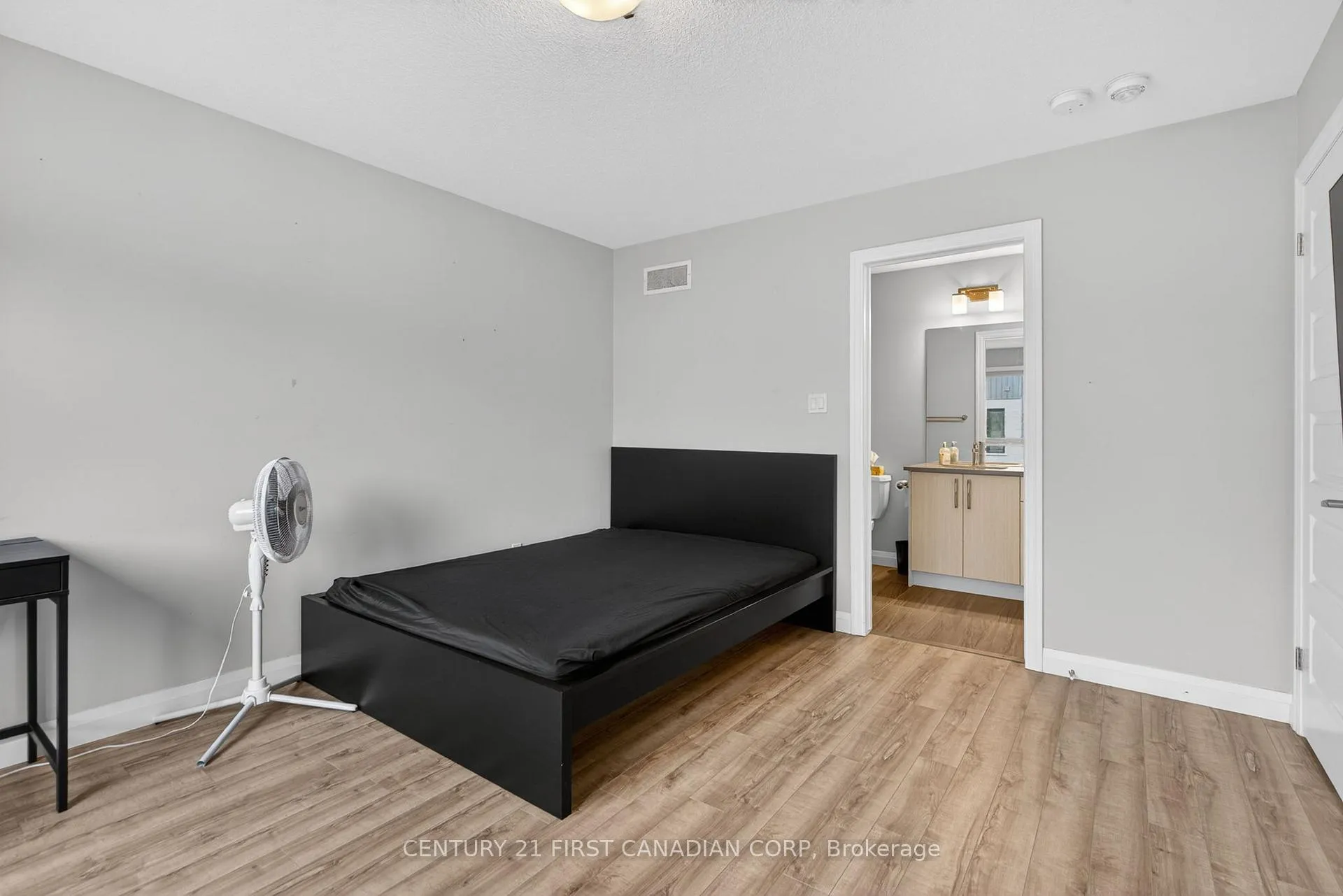 Photo 24 of Unit 9, 807 Kleinburg Drive, London, North B — HOMEH