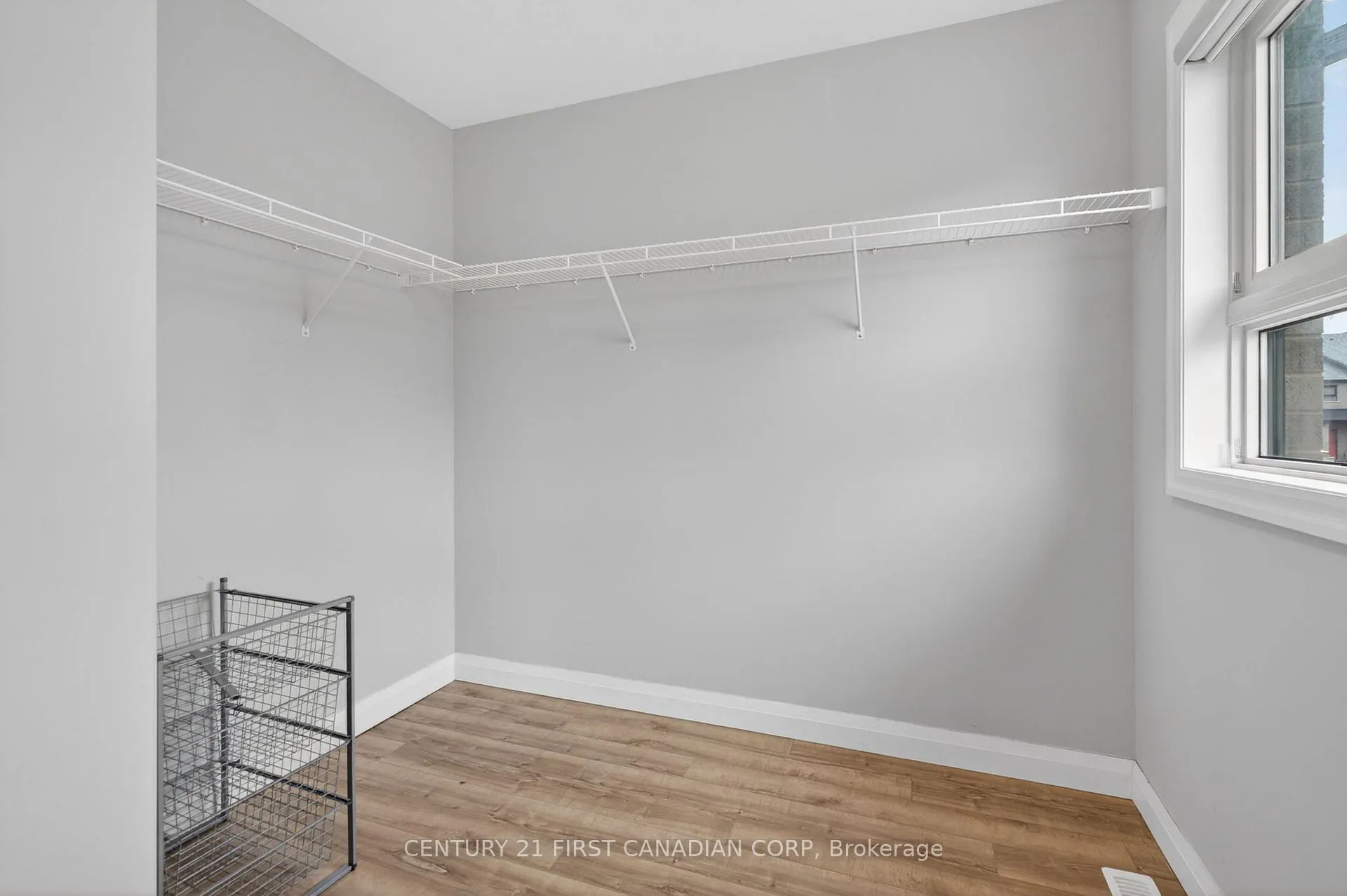 Photo 26 of Unit 9, 807 Kleinburg Drive, London, North B — HOMEH