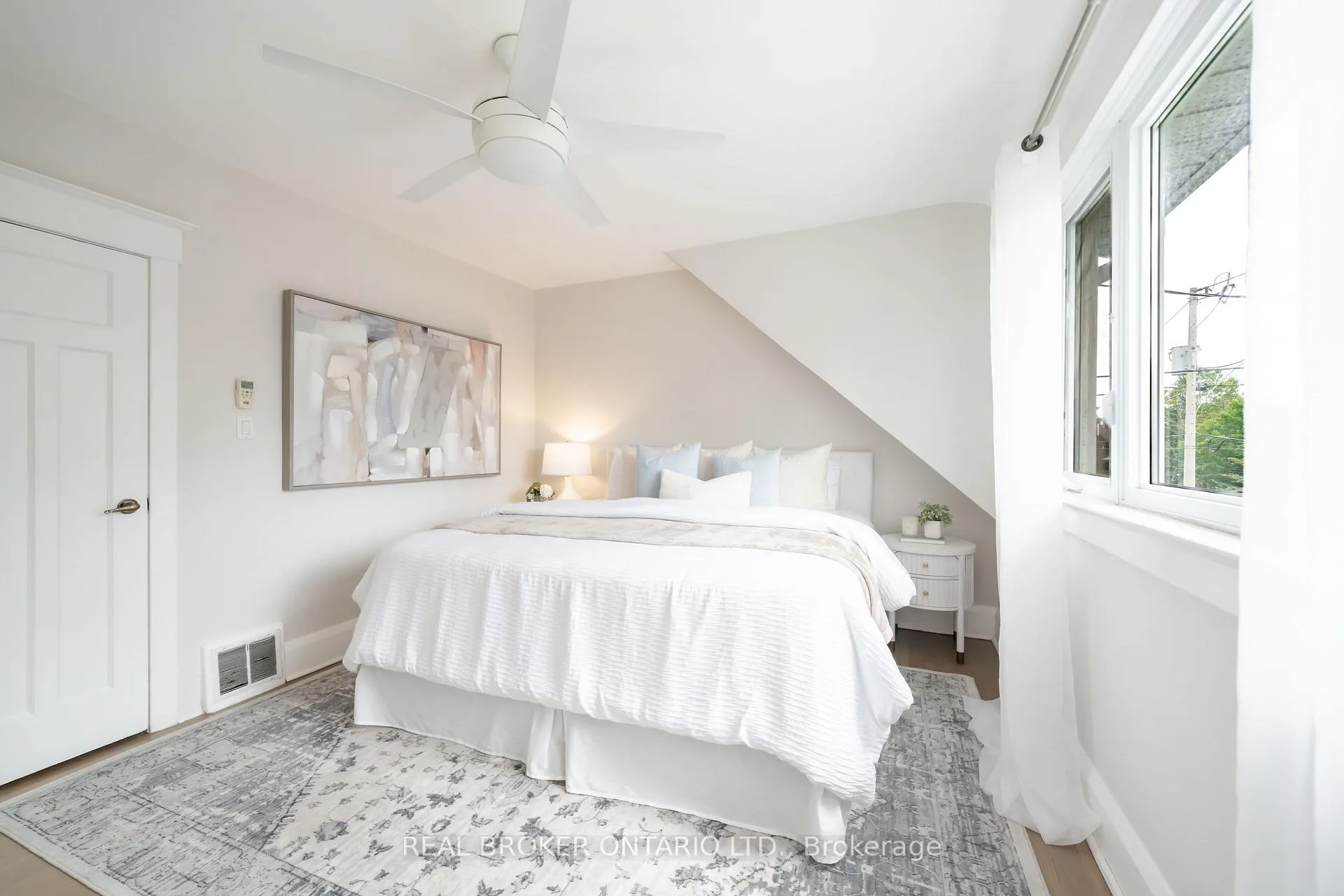 Photo 15 of 162 Coleman Avenue, Toronto, East End-Danforth — HOMEH