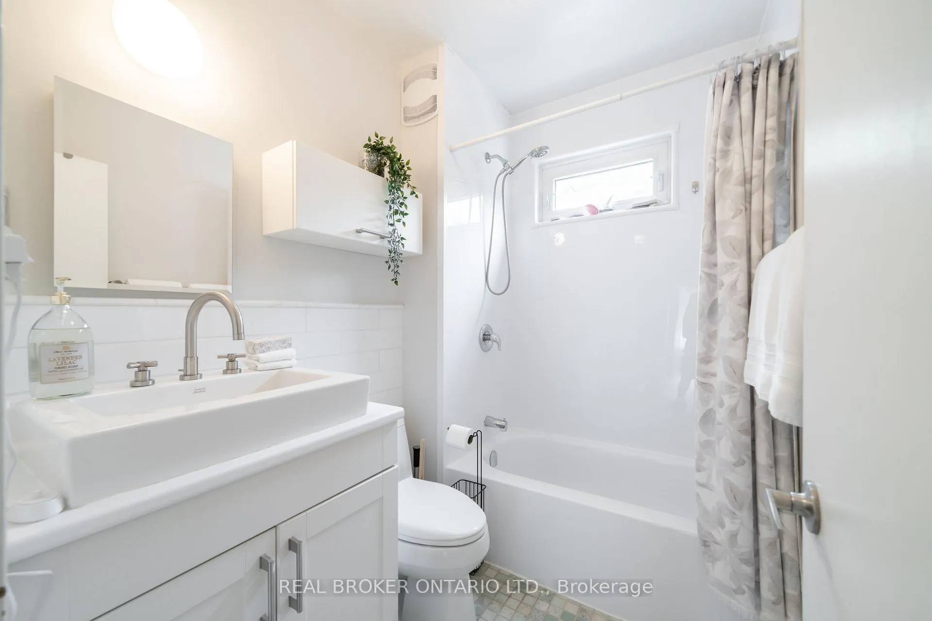 Photo 24 of 162 Coleman Avenue, Toronto, East End-Danforth — HOMEH