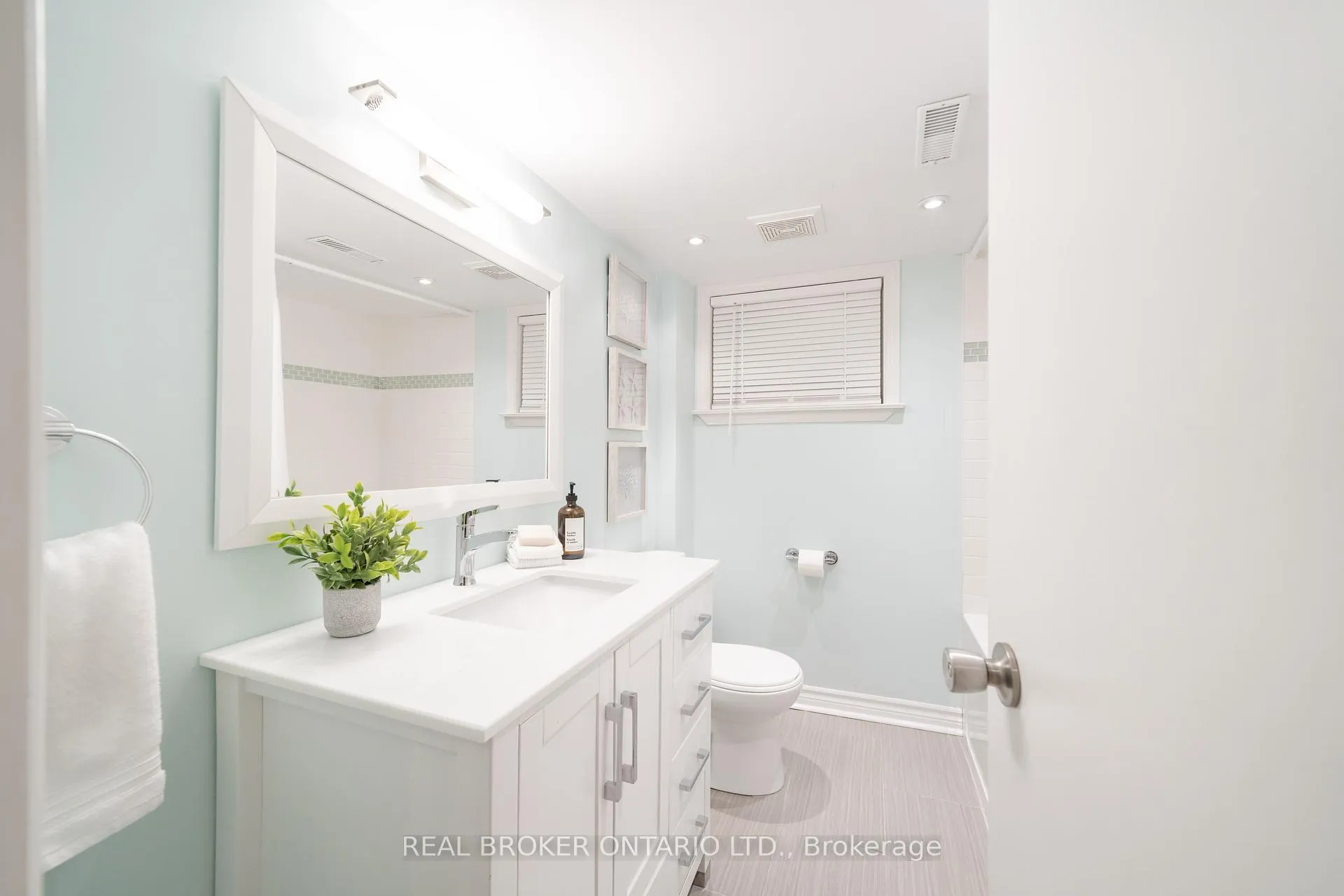 Photo 29 of 162 Coleman Avenue, Toronto, East End-Danforth — HOMEH