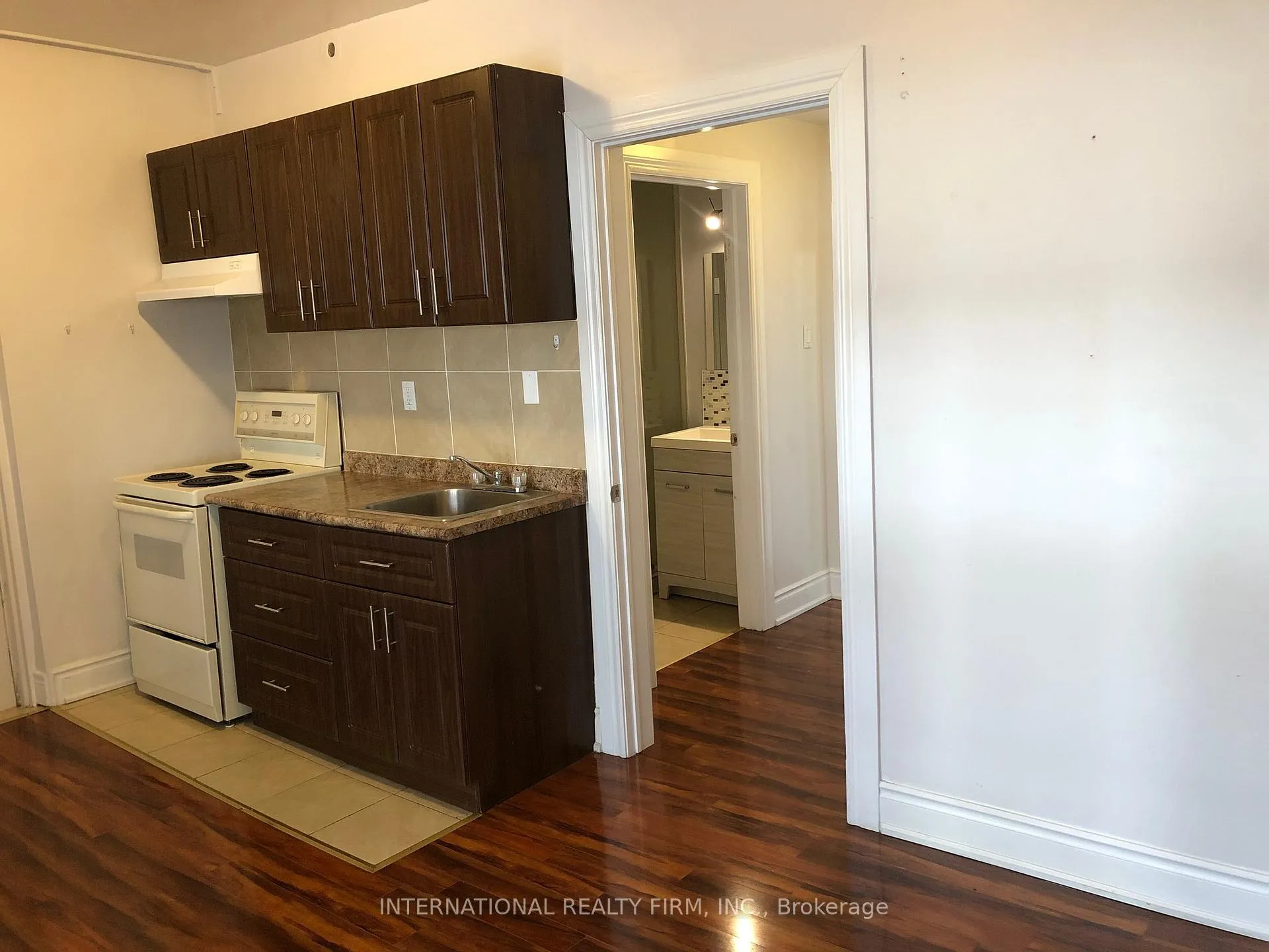 Photo 3 of Unit 1A, 197 Dundas Street E, Toronto, Moss Park — HOMEH