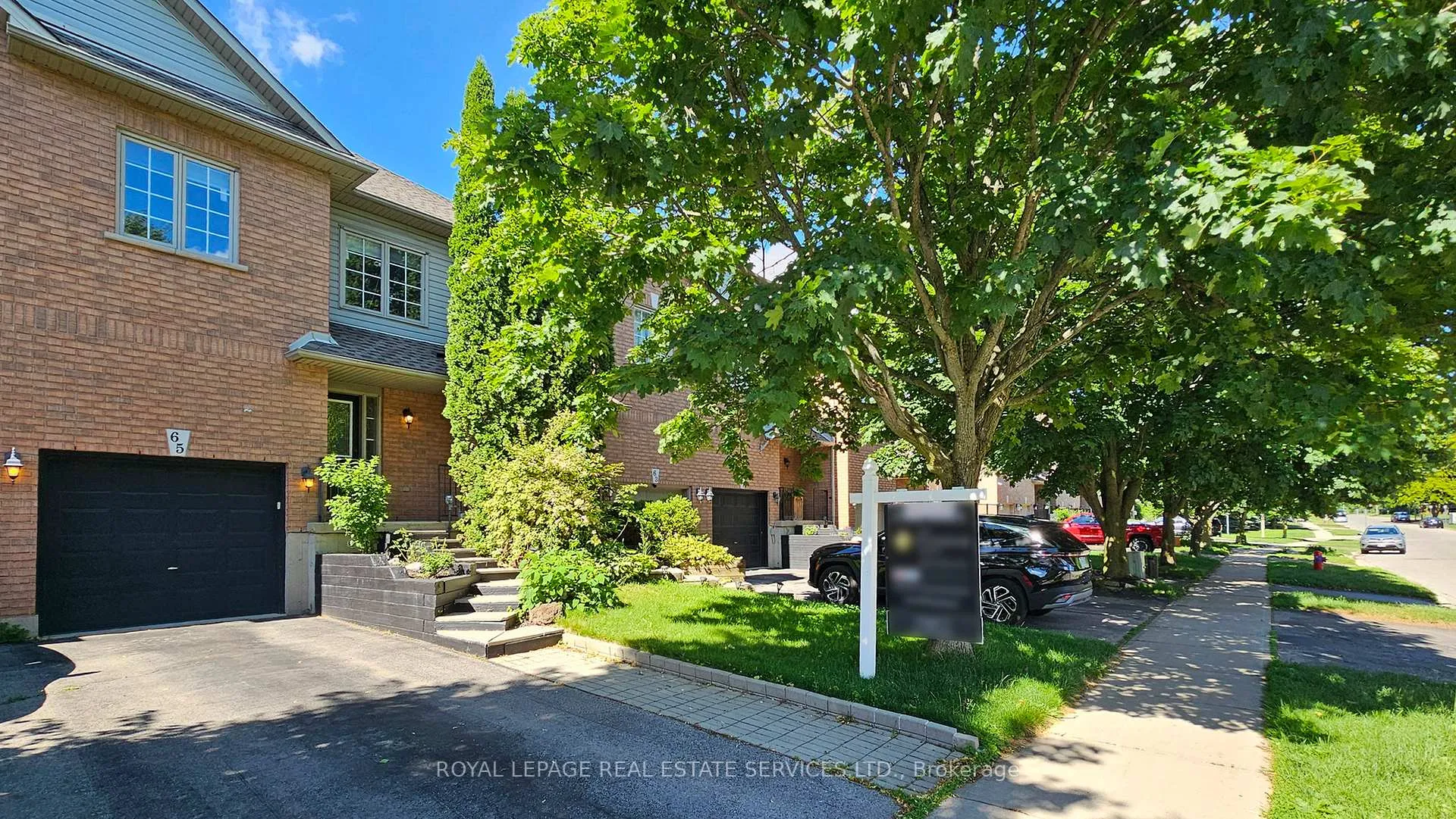Photo 3 of 65 Morwick Drive, Hamilton, Ancaster — HOMEH