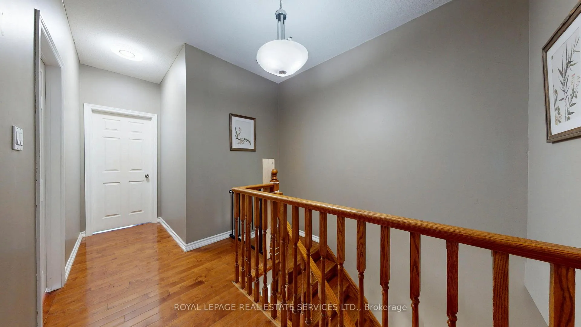 Photo 17 of 65 Morwick Drive, Hamilton, Ancaster — HOMEH