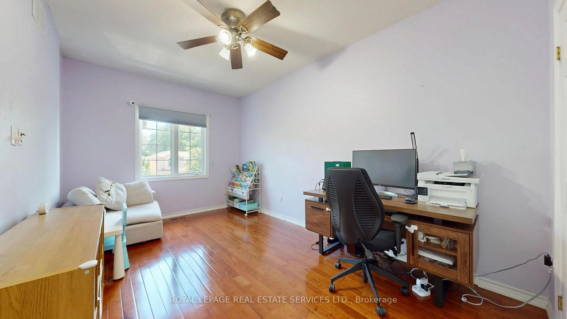 Photo 23 of 65 Morwick Drive, Hamilton, Ancaster — HOMEH