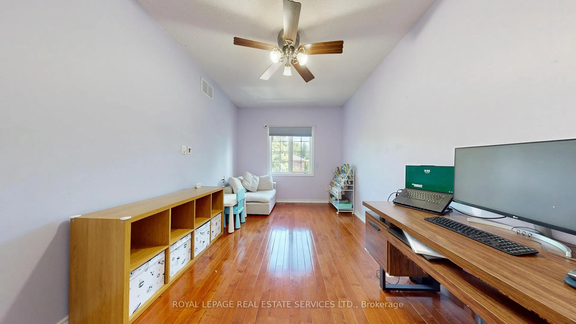 Photo 24 of 65 Morwick Drive, Hamilton, Ancaster — HOMEH