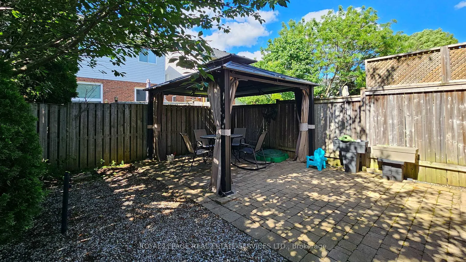 Photo 35 of 65 Morwick Drive, Hamilton, Ancaster — HOMEH