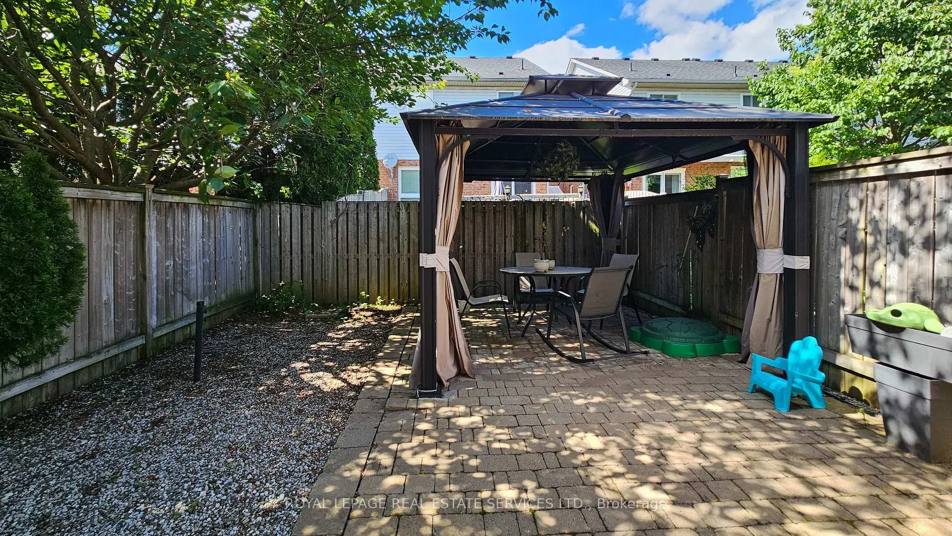 Photo 36 of 65 Morwick Drive, Hamilton, Ancaster — HOMEH