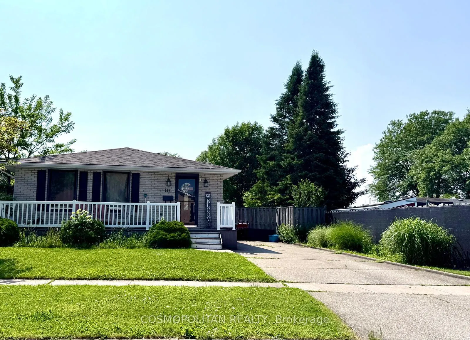 Photo 1 of 7421 Jubilee Drive, Niagara Falls, Marineland — HOMEH