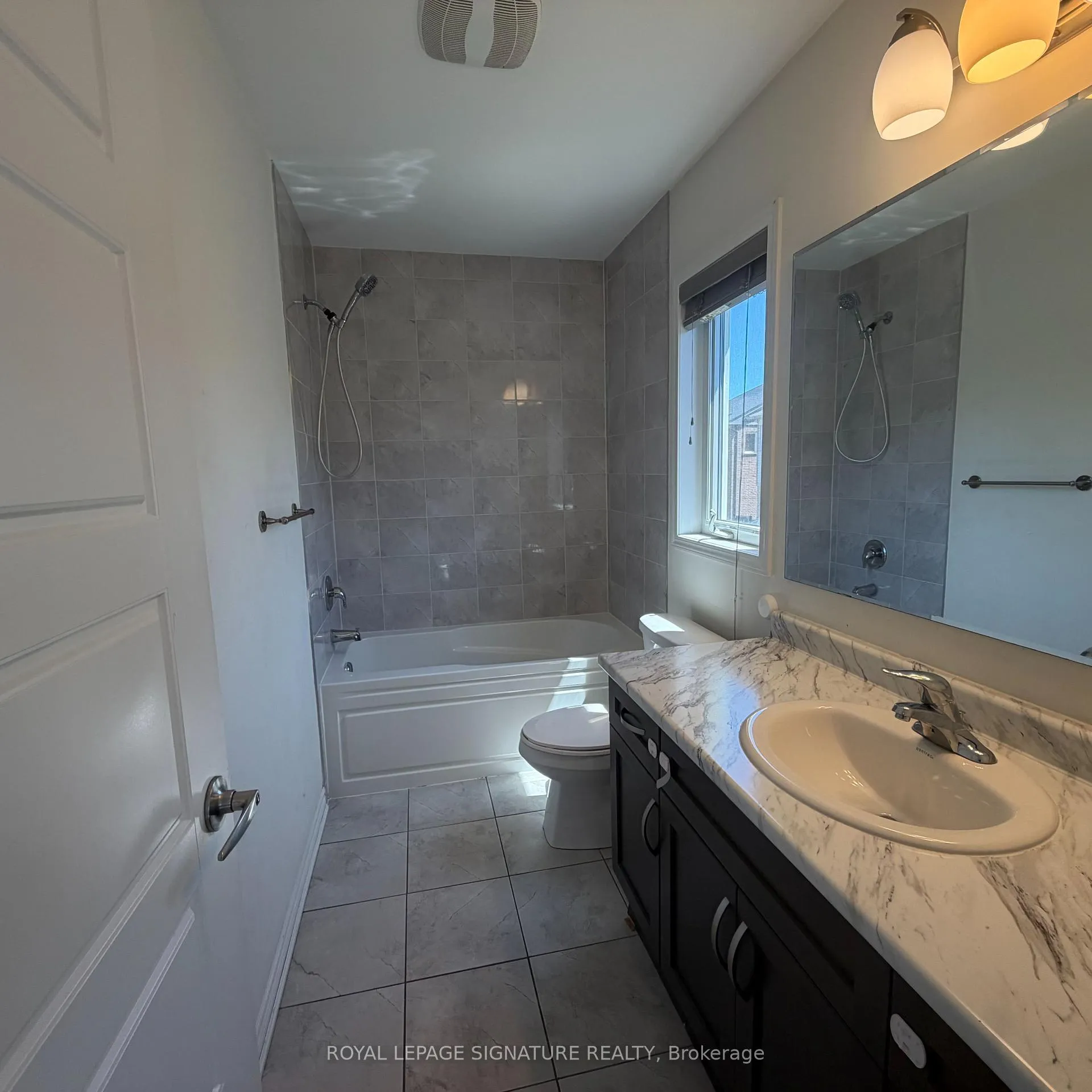 Photo 13 of 1378 Day Terrace, Milton, Ford — HOMEH
