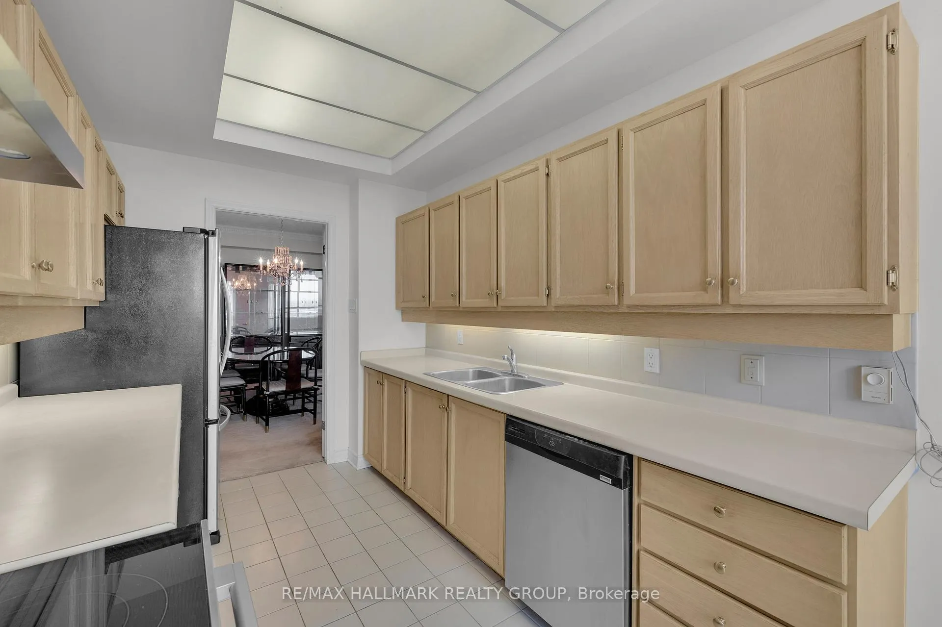 Photo 12 of Unit 2204, 1480 Riverside Drive, Ottawa, Riverview Park — HOMEH