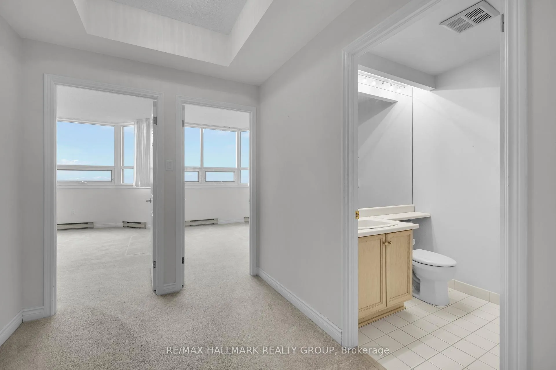 Photo 16 of Unit 2204, 1480 Riverside Drive, Ottawa, Riverview Park — HOMEH