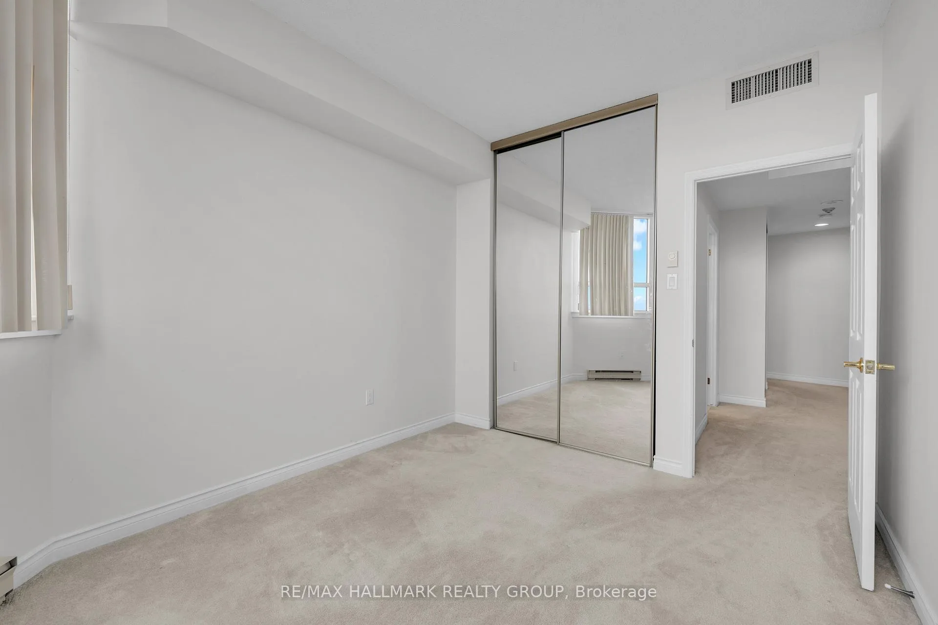 Photo 24 of Unit 2204, 1480 Riverside Drive, Ottawa, Riverview Park — HOMEH