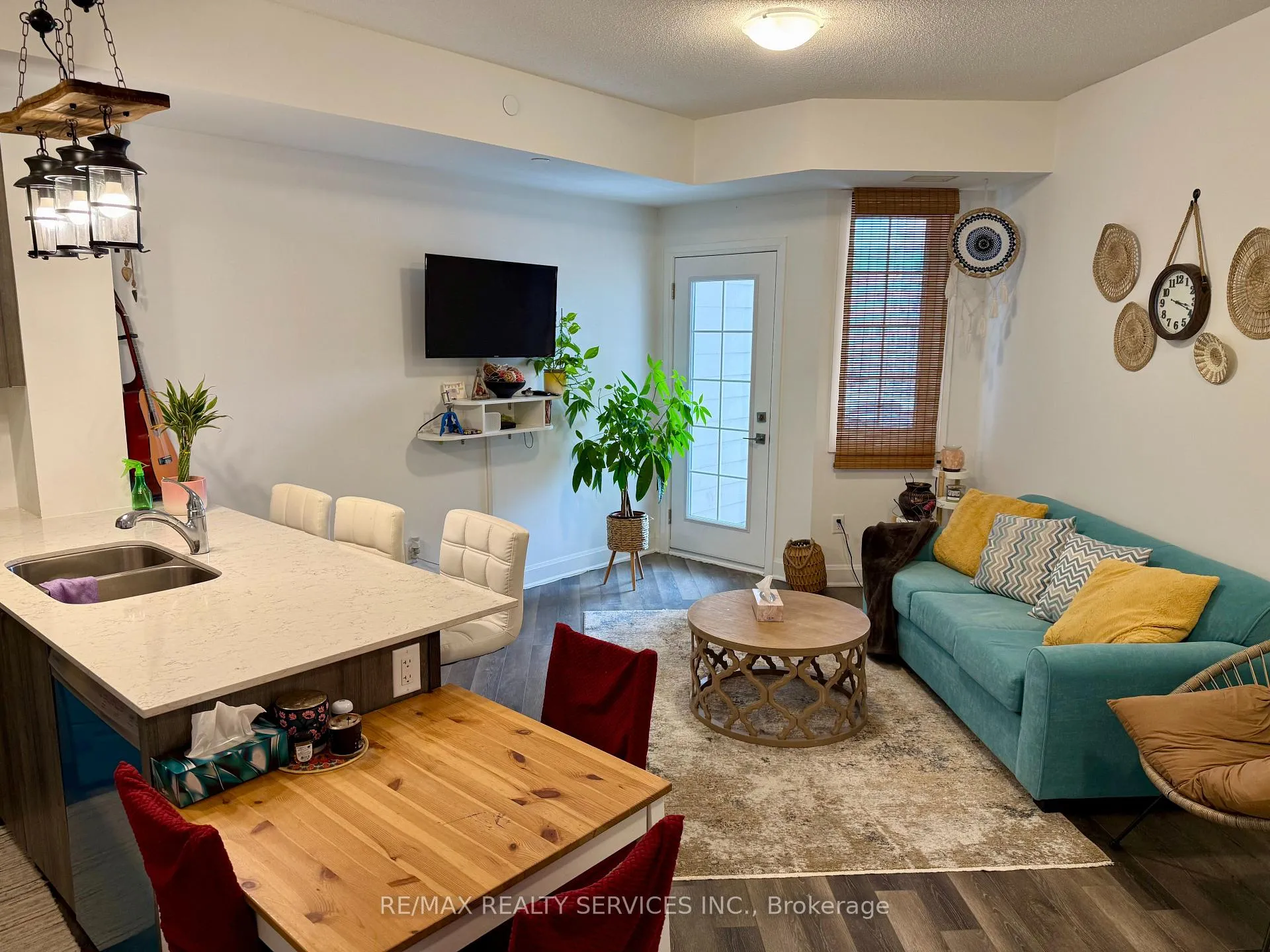 Photo 14 of Unit 229, 50 Lakebreeze Drive, Clarington, Newcastle — HOMEH