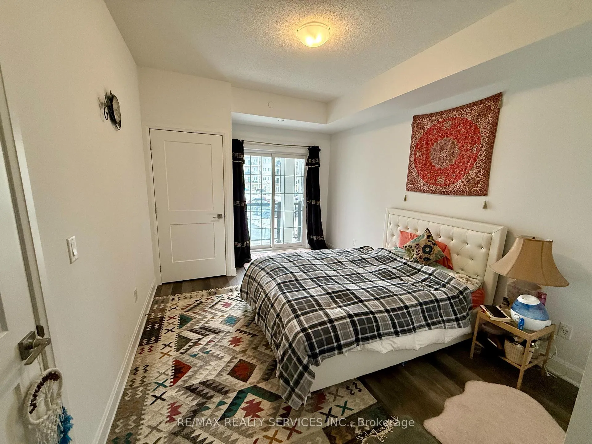 Photo 18 of Unit 229, 50 Lakebreeze Drive, Clarington, Newcastle — HOMEH