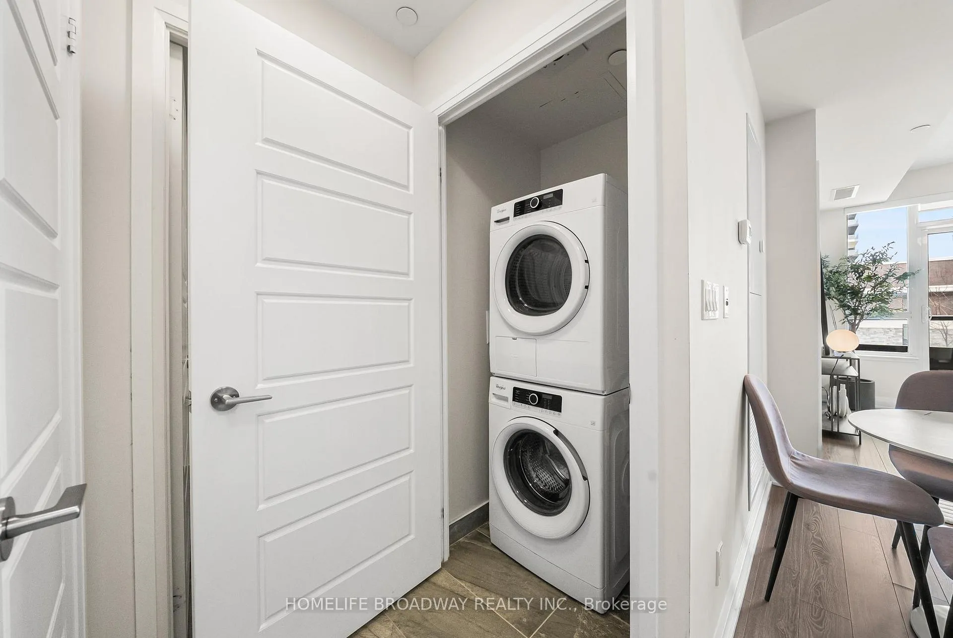 Photo 19 of Unit 302, 15 Water Walk Drive, Markham, Unionville — HOMEH