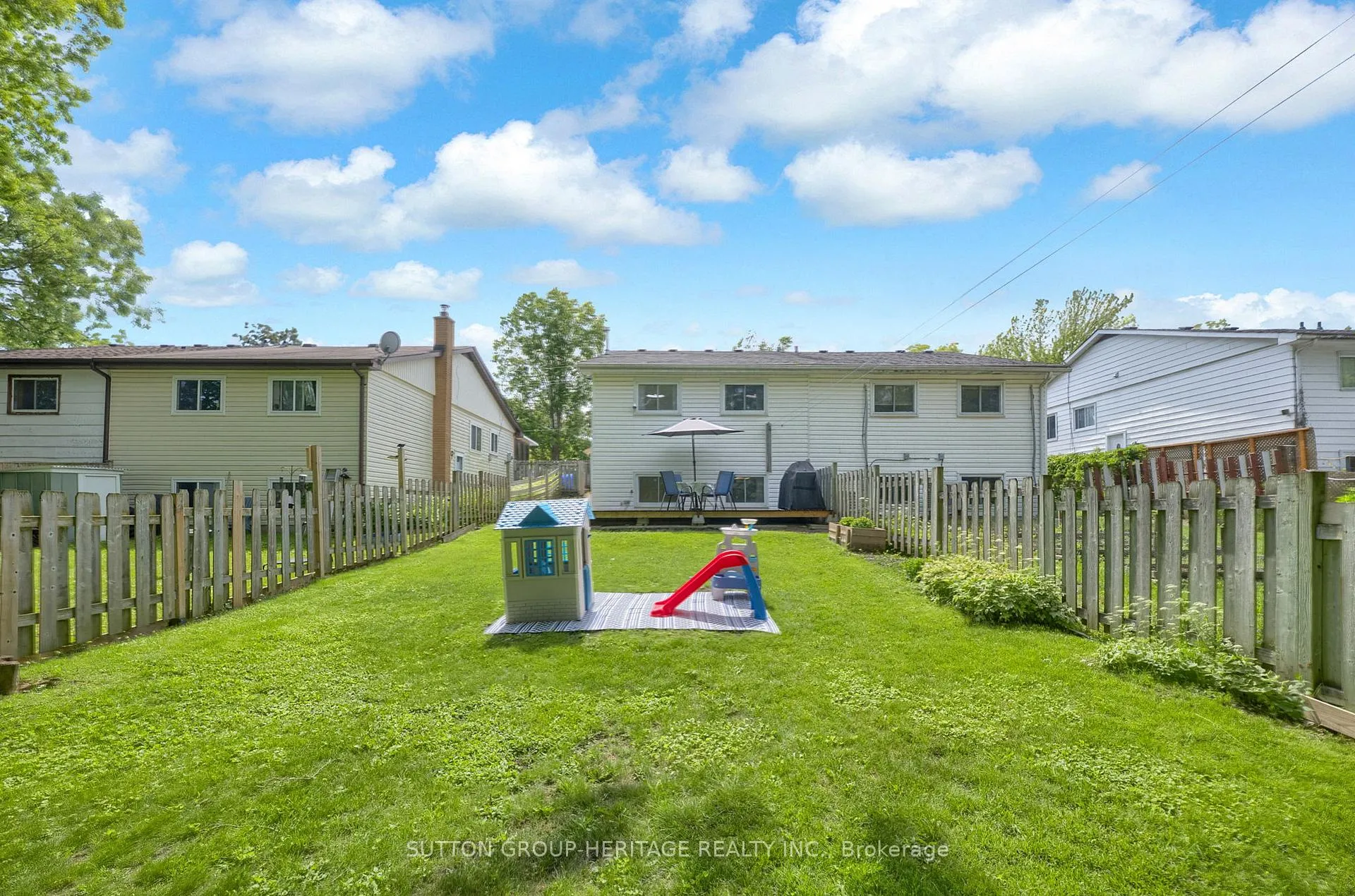 Photo 23 of 46 Alexander Avenue, Peterborough, Monaghan Ward 2 — HOMEH