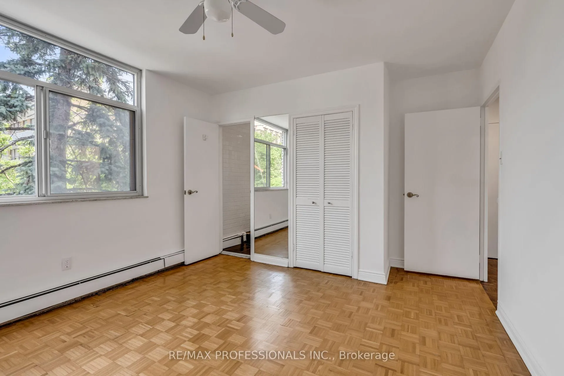Photo 17 of Unit 303, 335 Lonsdale Road, Toronto, Forest Hill South — HOMEH