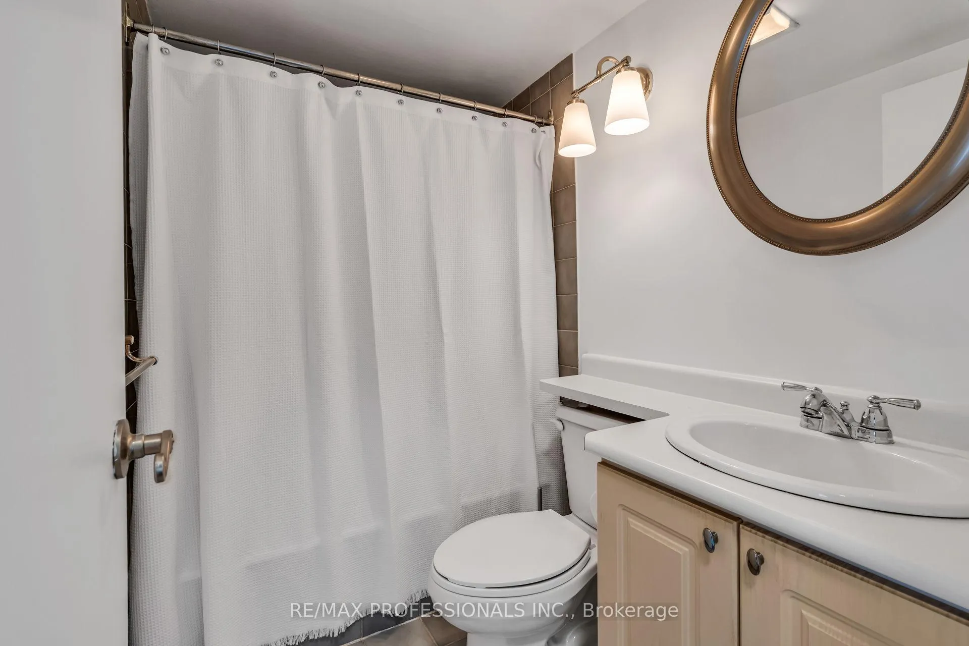 Photo 20 of Unit 303, 335 Lonsdale Road, Toronto, Forest Hill South — HOMEH