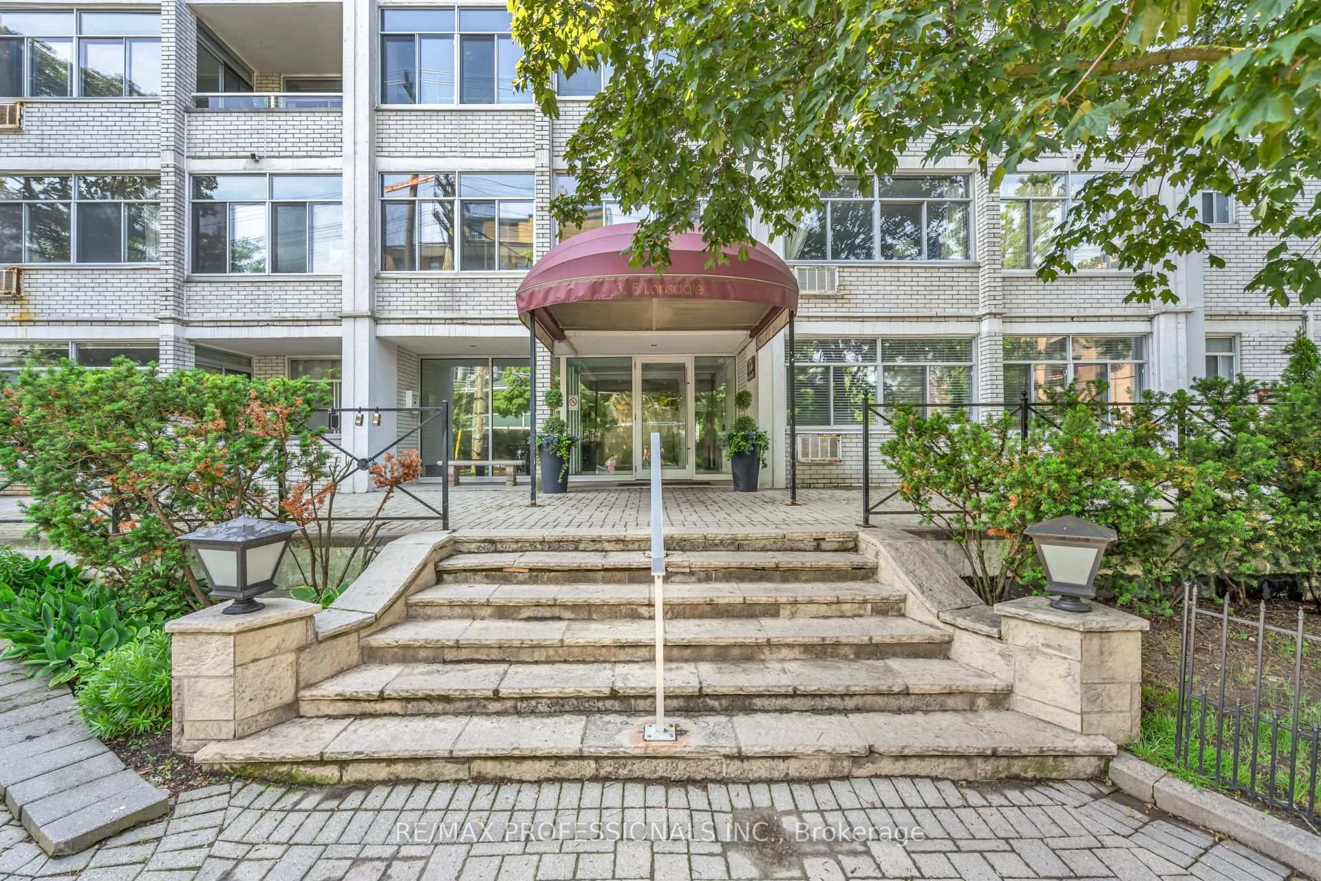Photo 28 of Unit 303, 335 Lonsdale Road, Toronto, Forest Hill South — HOMEH
