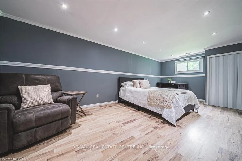 Photo 31 of 27 Ludlow Crescent, Brantford, Lynden Hills — HOMEH