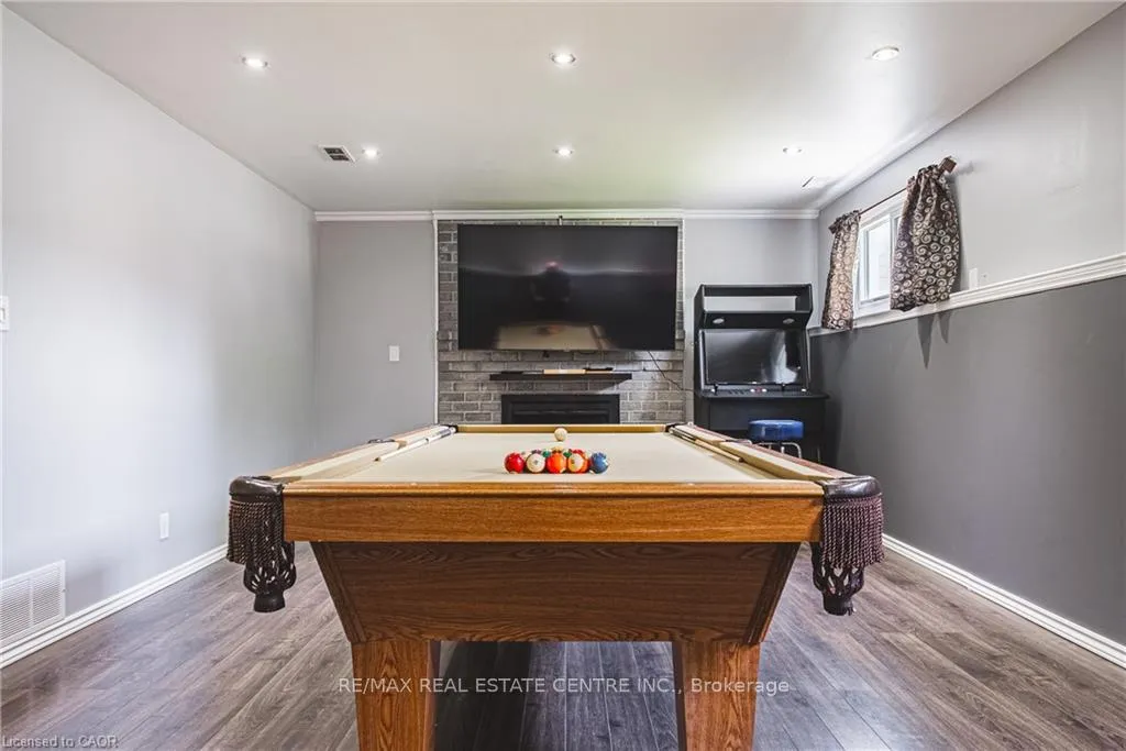 Photo 37 of 27 Ludlow Crescent, Brantford, Lynden Hills — HOMEH