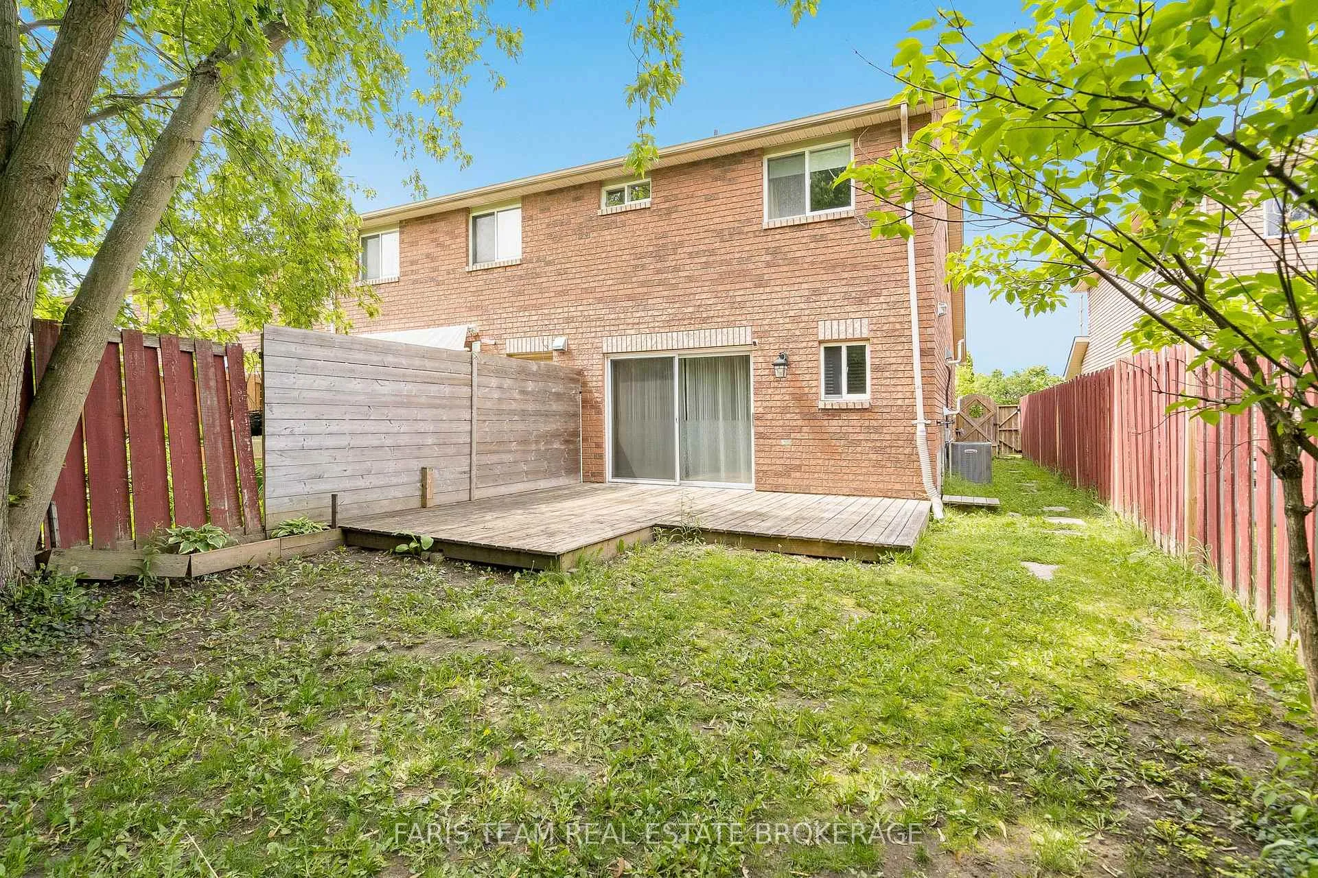 Photo 21 of 19 Seymour Crescent, Barrie, Holly — HOMEH