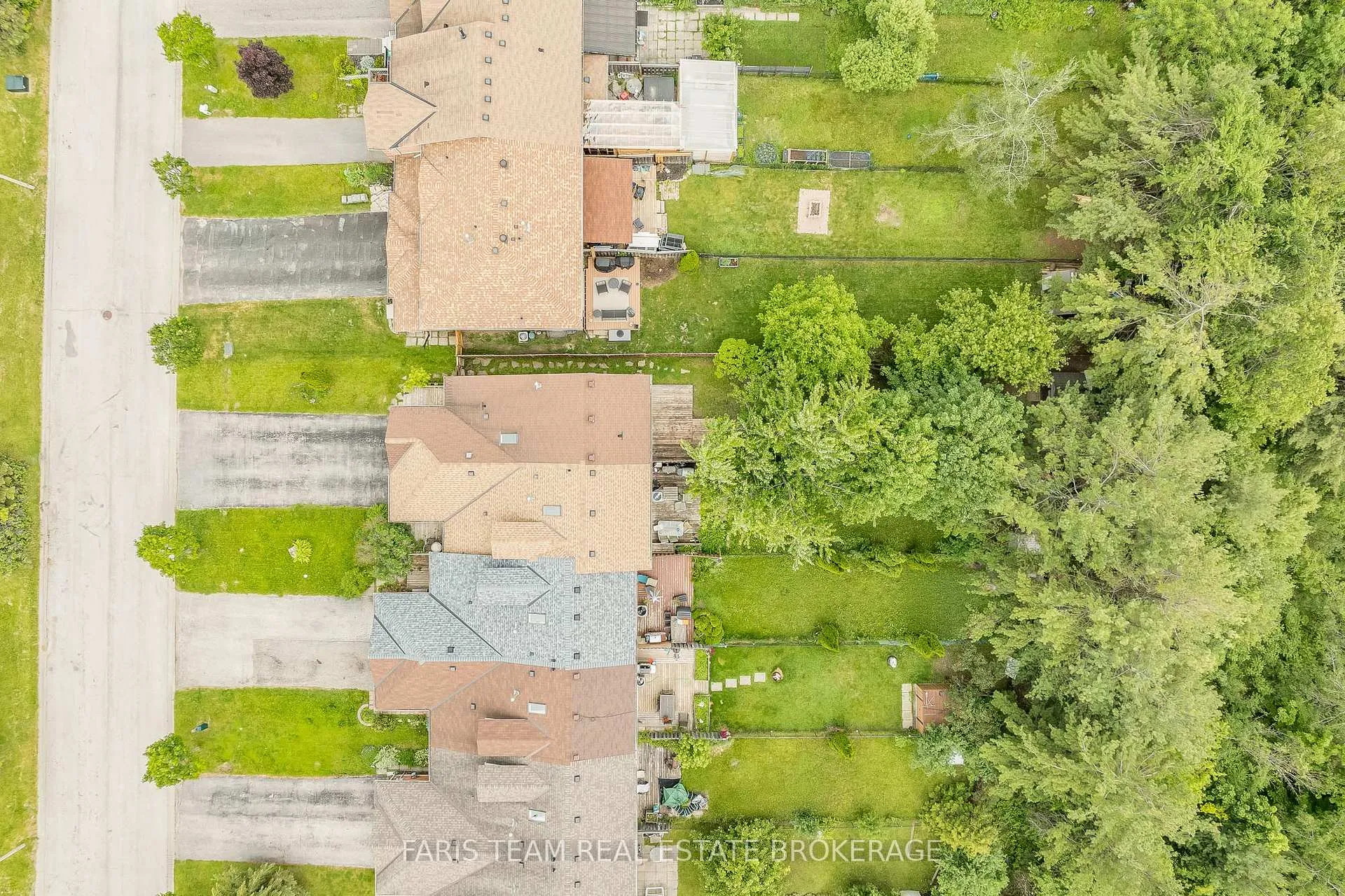 Photo 25 of 19 Seymour Crescent, Barrie, Holly — HOMEH