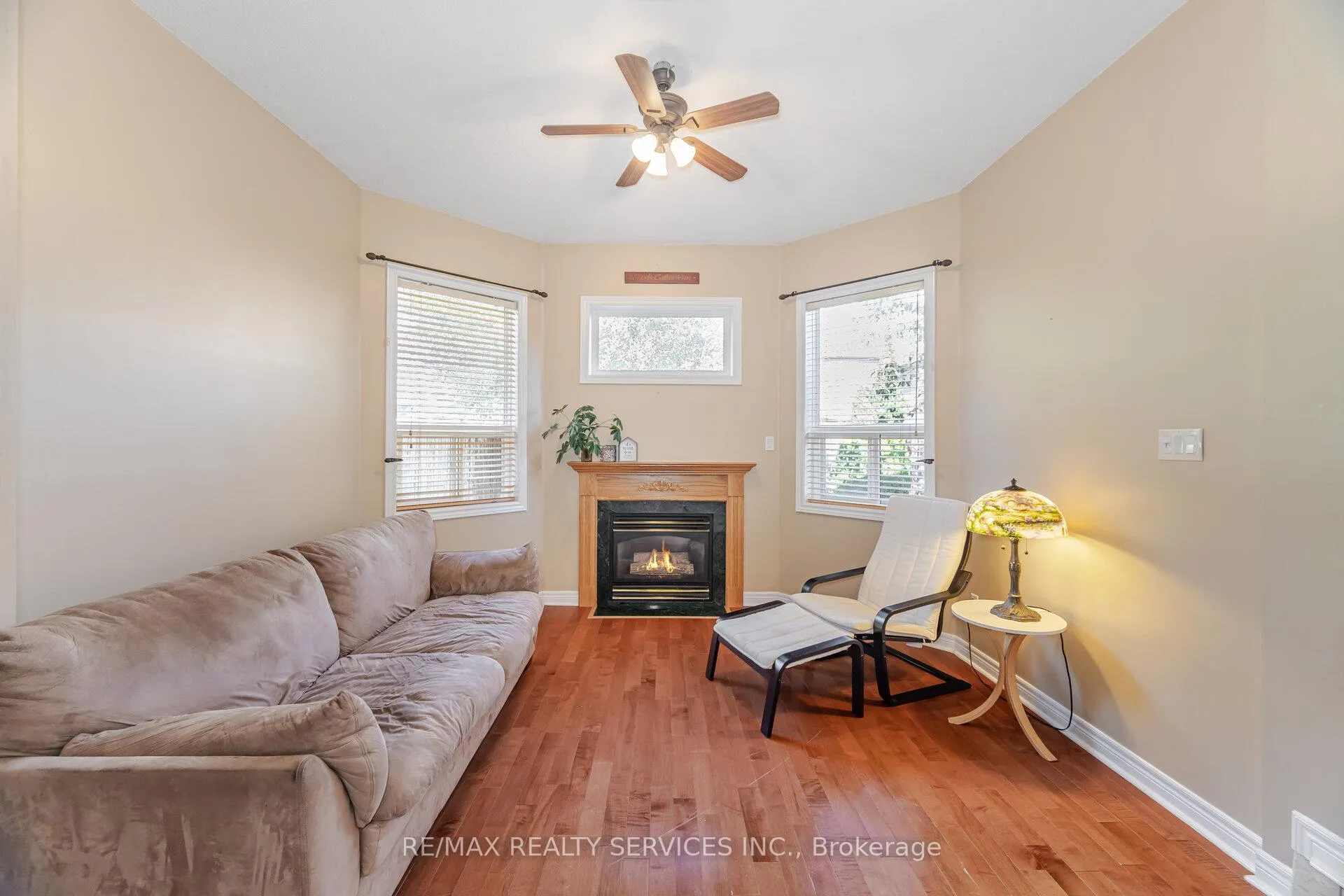Photo 20 of 5 Melrose Gardens, Brampton, Snelgrove — HOMEH