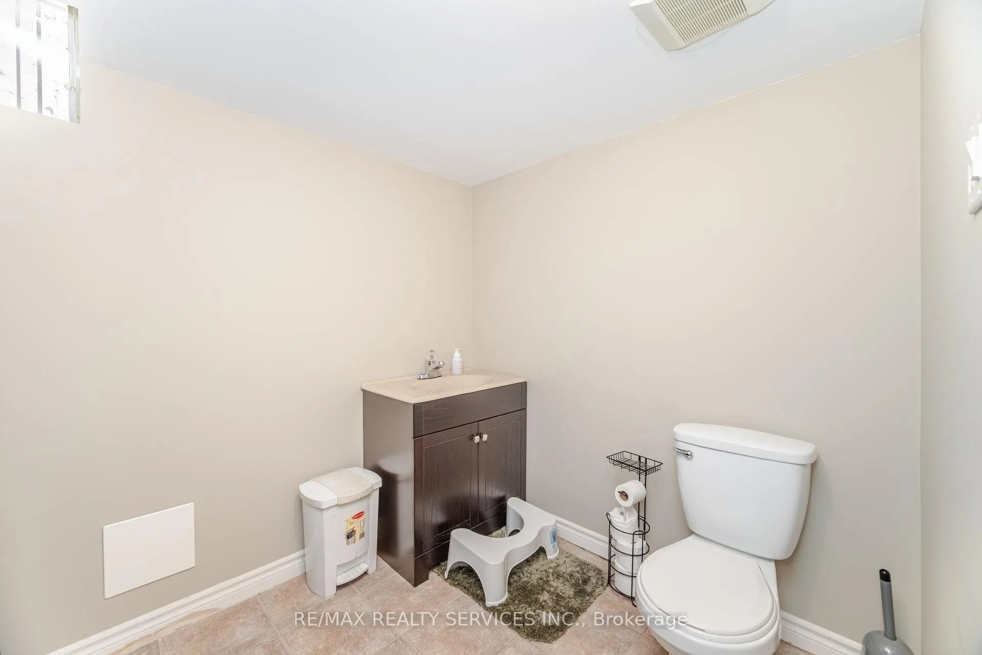 Photo 47 of 5 Melrose Gardens, Brampton, Snelgrove — HOMEH