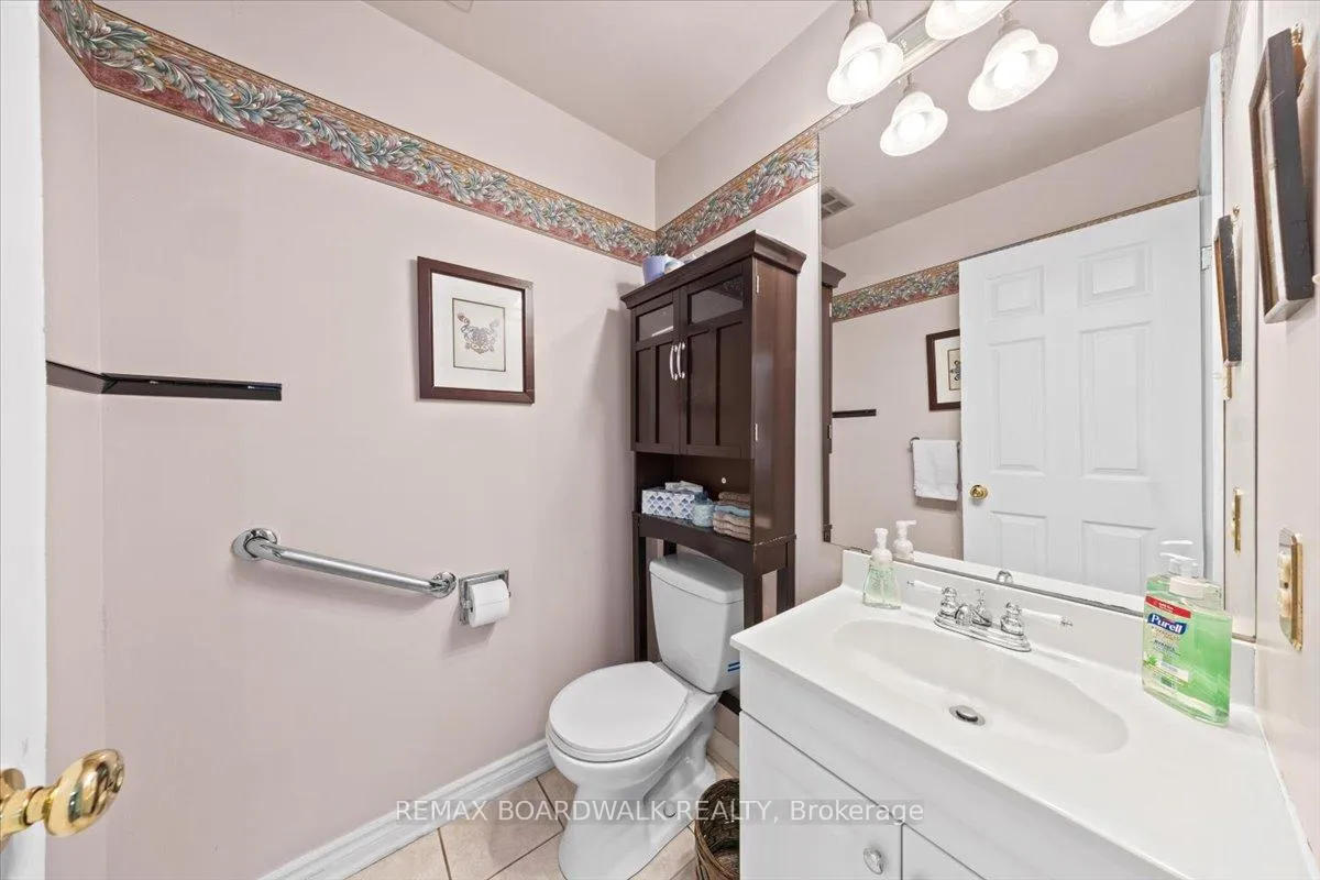 Photo 16 of 13 Pommel Crescent, Ottawa, Kanata - Bridlewood — HOMEH