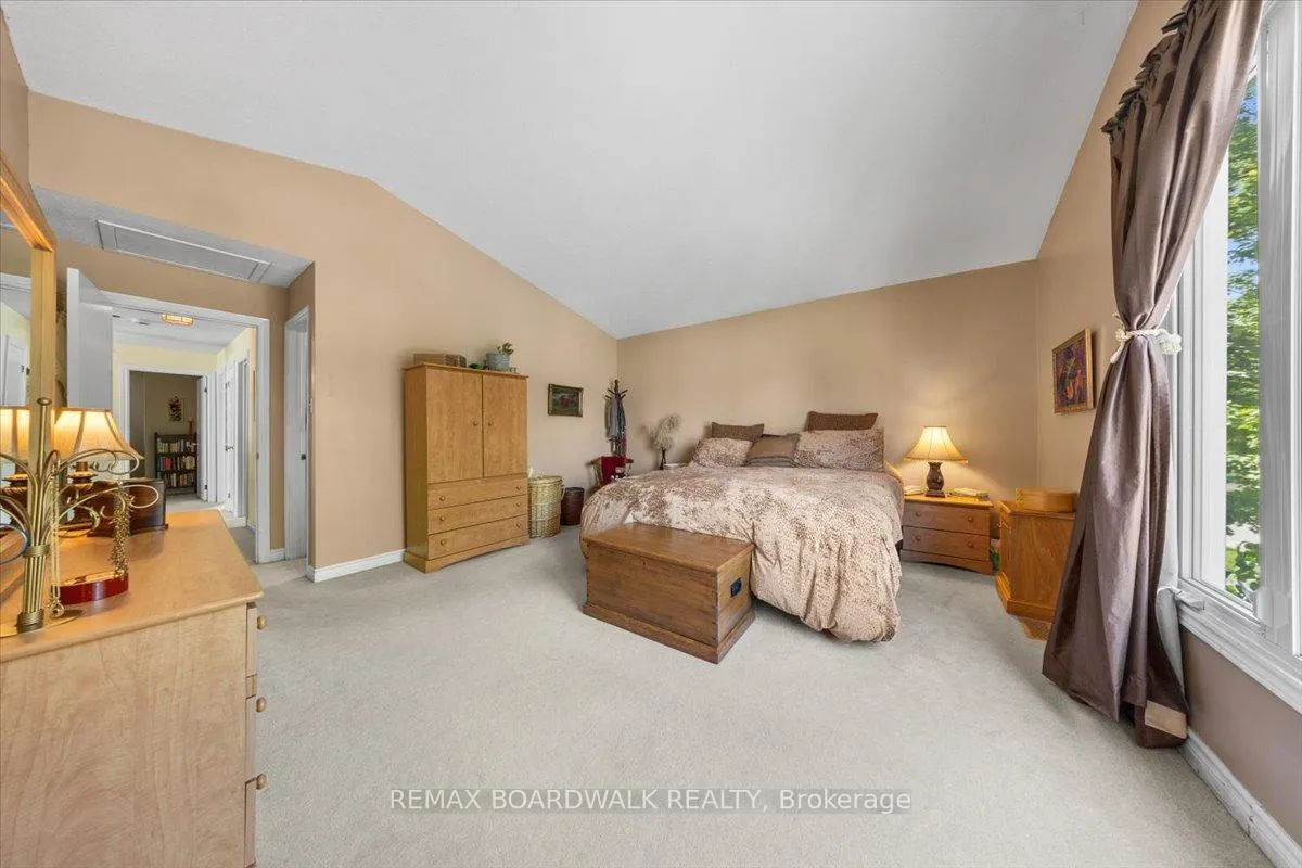 Photo 27 of 13 Pommel Crescent, Ottawa, Kanata - Bridlewood — HOMEH