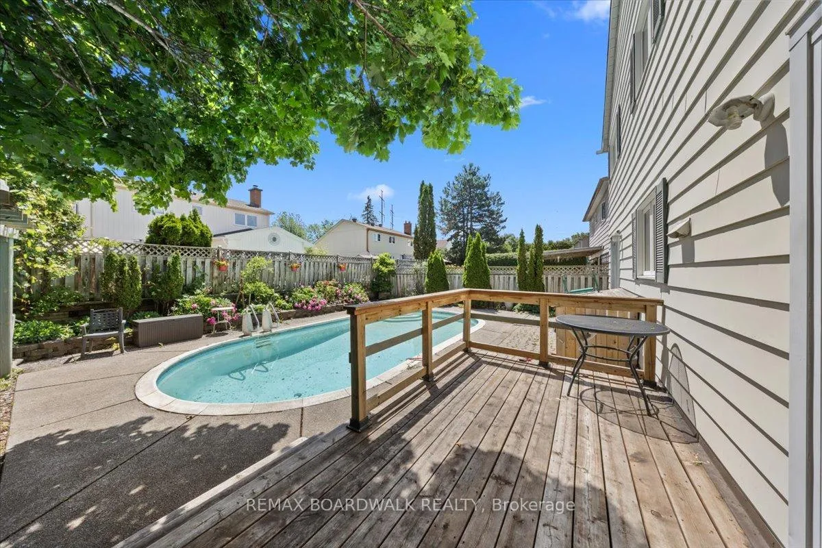 Photo 37 of 13 Pommel Crescent, Ottawa, Kanata - Bridlewood — HOMEH