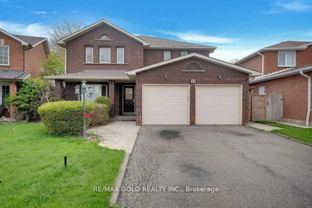 Photo 5 of 26 Dundalk Crescent, Brampton, Heart Lake West — HOMEH