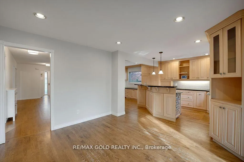 Photo 34 of 26 Dundalk Crescent, Brampton, Heart Lake West — HOMEH