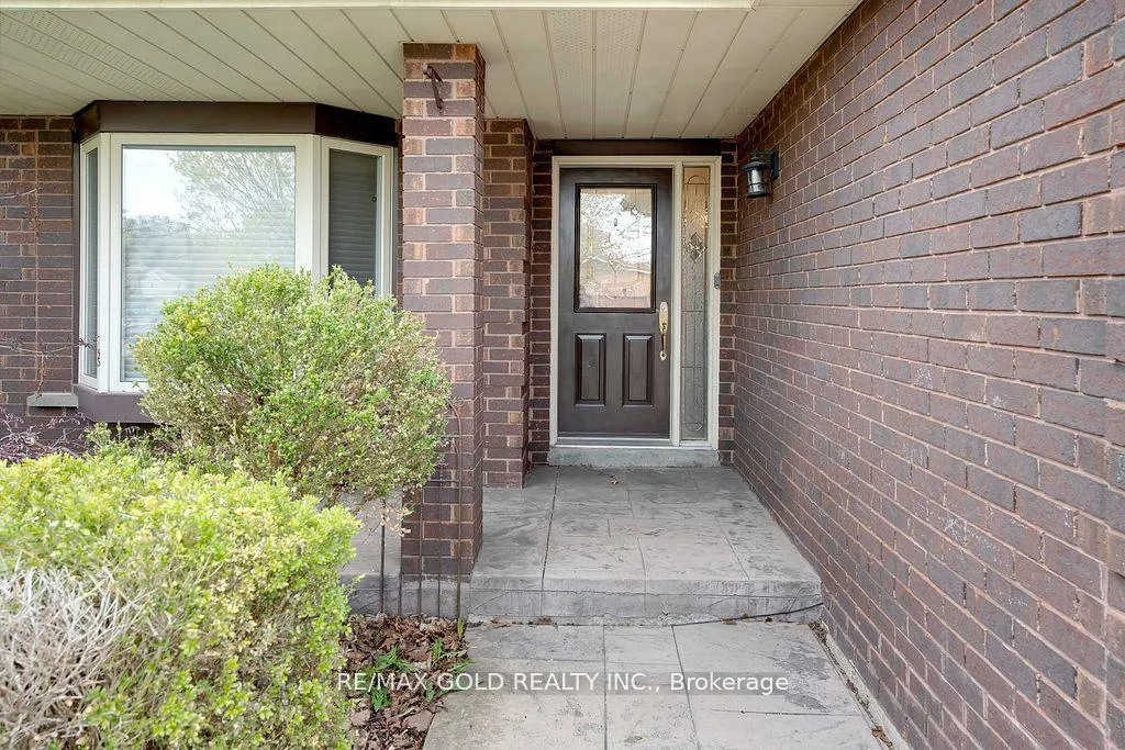 Photo 39 of 26 Dundalk Crescent, Brampton, Heart Lake West — HOMEH